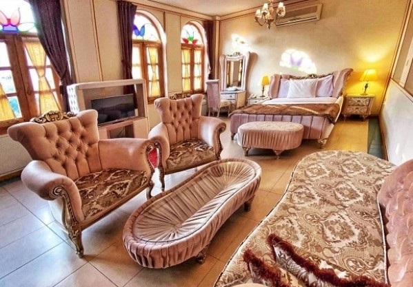 اتاق دو تخته دبل اقامتگاه سنتی خانه کشیش اصفهان